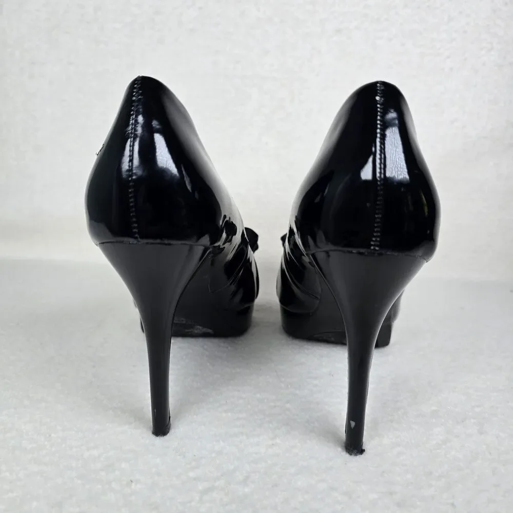Carlos Santana Black Patent Leather Stiletto Heels Ruffle Classy 6.5 Priceless - Picture 5 of 8